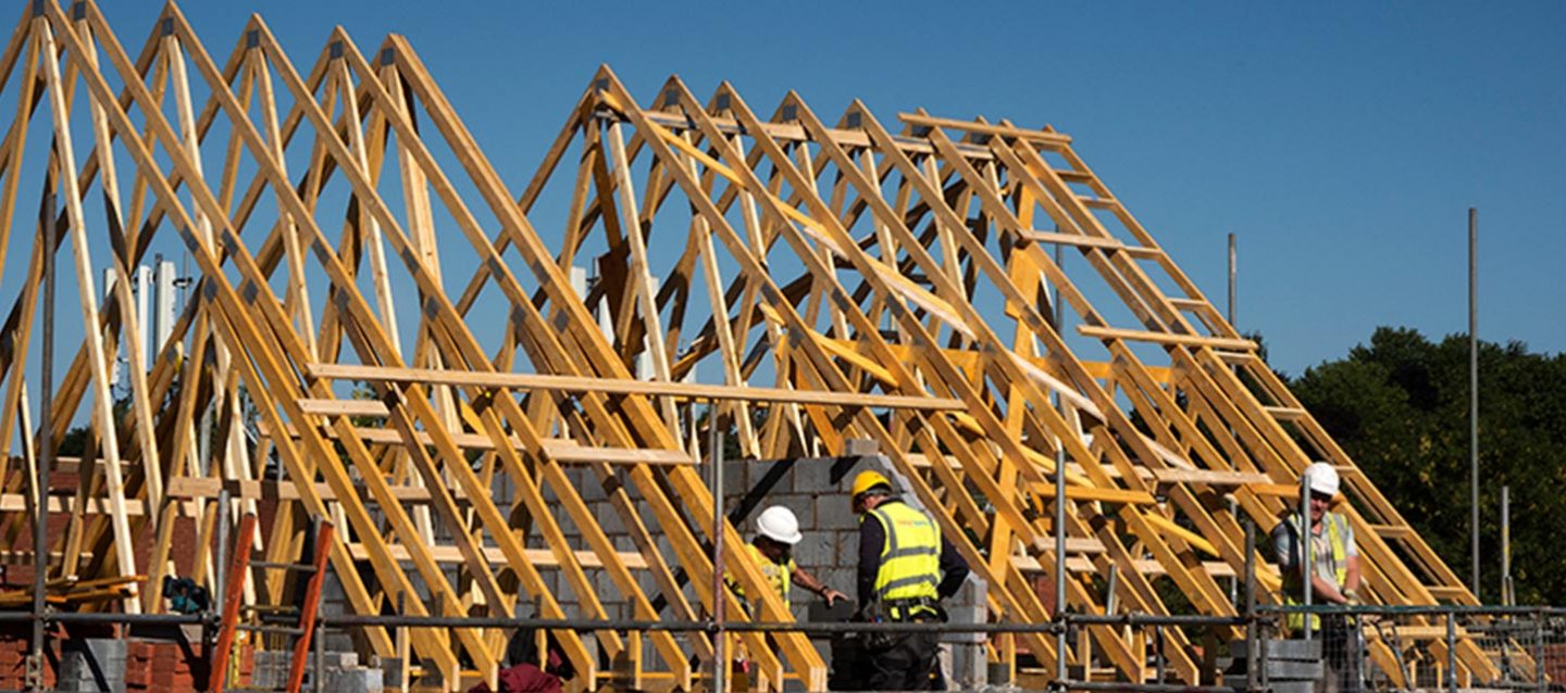How to Safely Install Roof Trusses at Height Scotts Timber Engineering